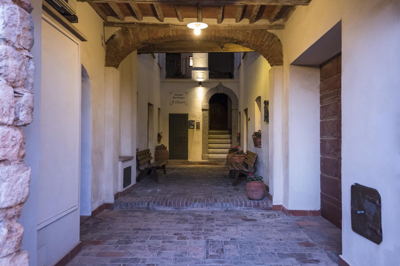 Il Chiostro Appartamenti & Suites スヴェレート エクステリア 写真